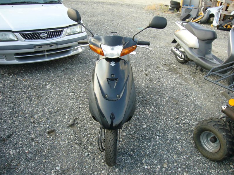 Мопед Suzuki Lets 2