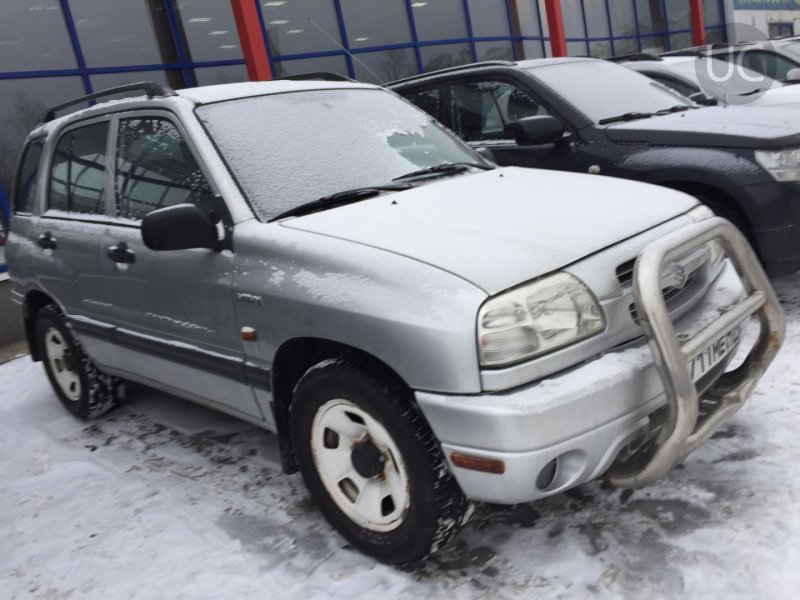 Suzuki Grand Vitara 2000 года