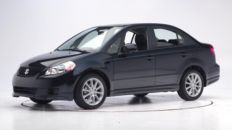 Suzuki sx4 седан 2010
