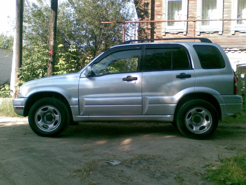 Suzuki Vitara 2000