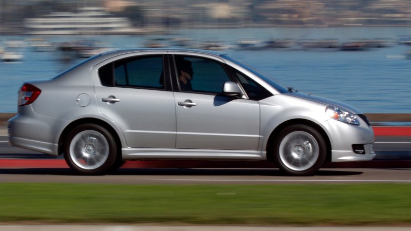 Сузуки sx4 седан 2010