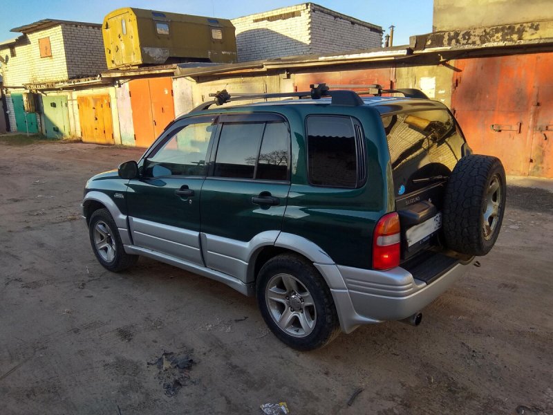 Suzuki Grand Vitara 2000