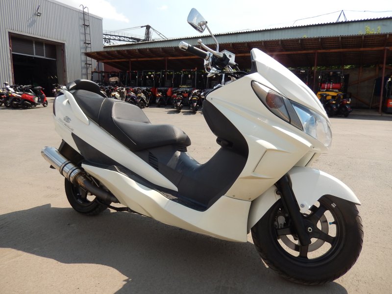 Suzuki Skywave 250ss