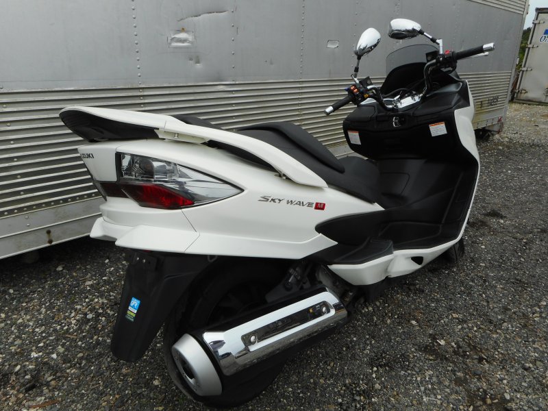 Макси скутер Suzuki Skywave 250