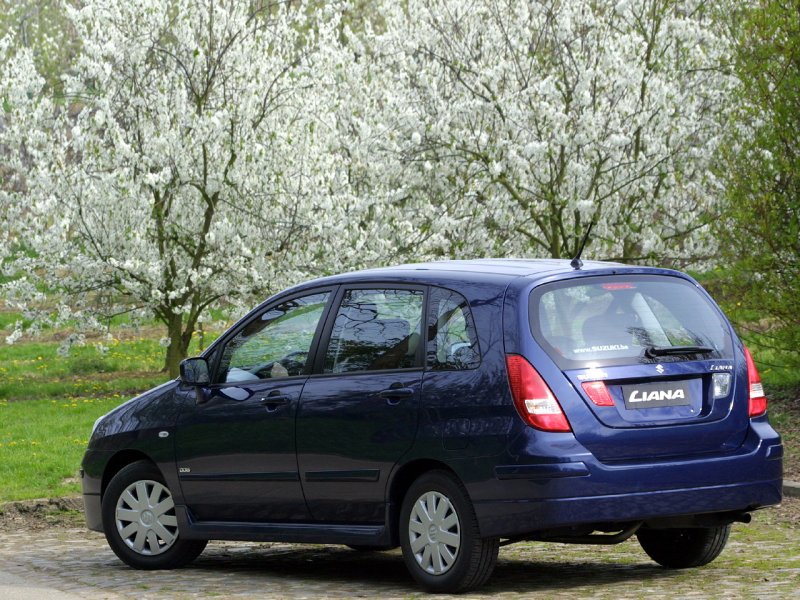 Suzuki Liana 2004
