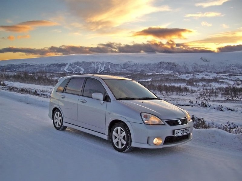 Suzuki Liana 2004
