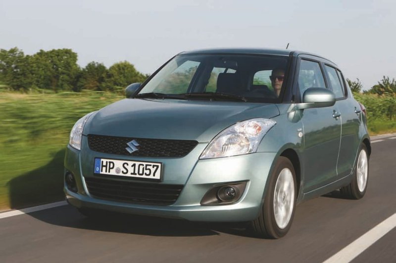 Suzuki Swift купе