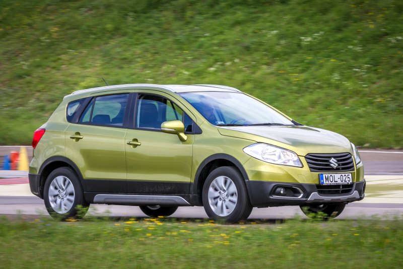 Suzuki sx4 2023