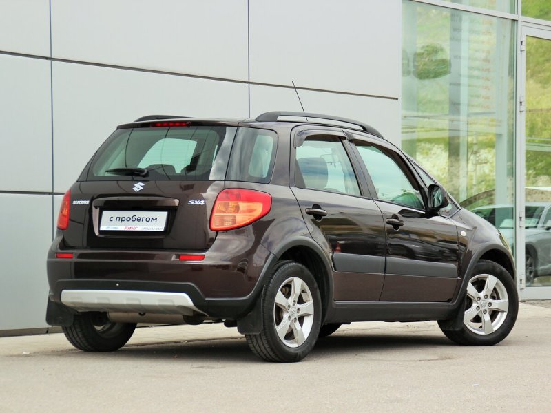 Suzuki sx4 Brown
