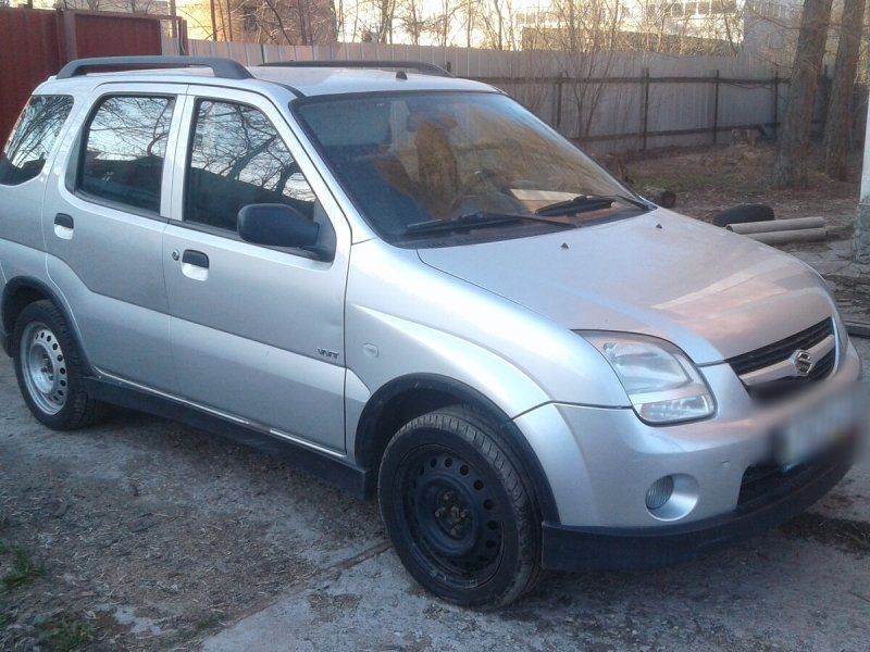 Сузуки Игнис 2005г