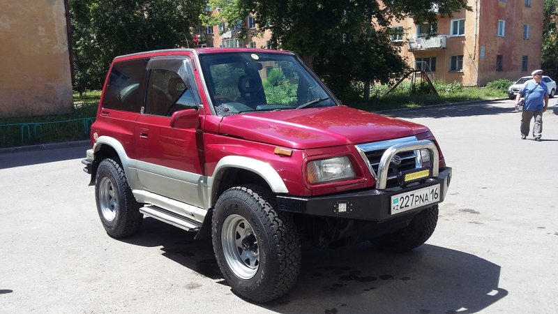 Suzuki Escudo 1997 лифтованный