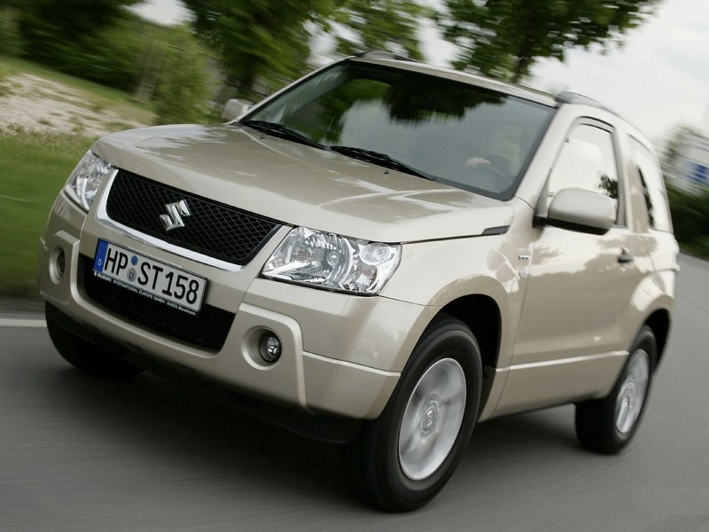 Suzuki Grand Vitara 2.4