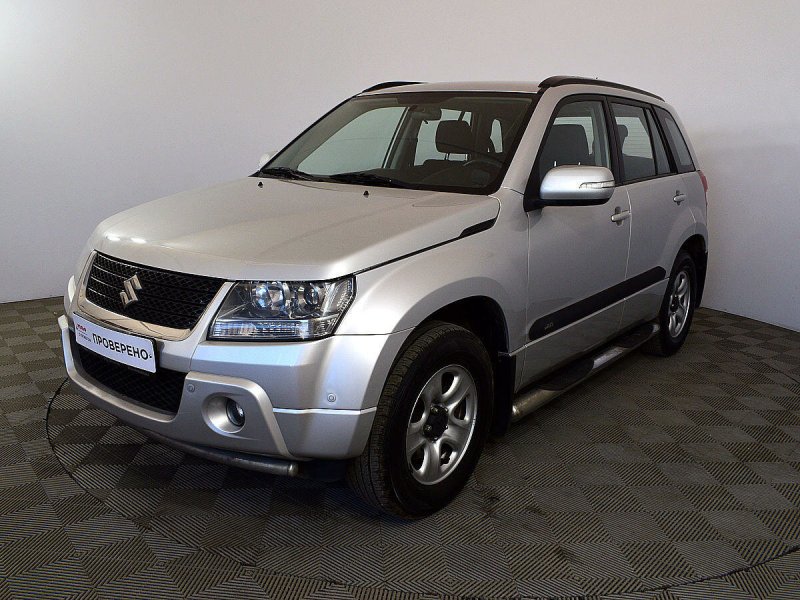 Suzuki Grand Vitara 2.4