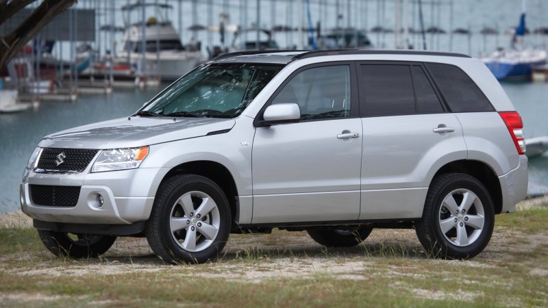 Suzuki Grand Vitara 2013