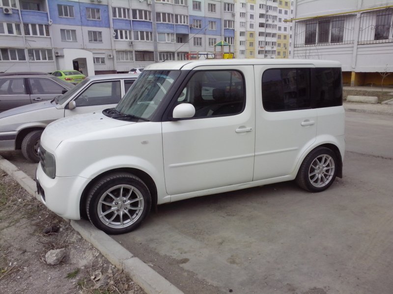 Nissan Cube, 2003 белый