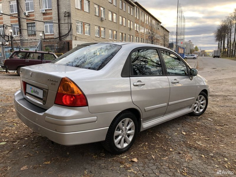 Suzuki Liana 2004
