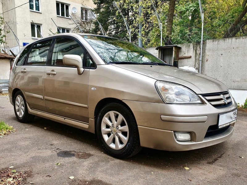 Suzuki Liana 2004