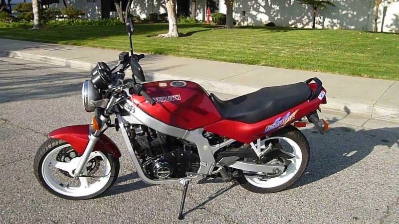 Suzuki gs500e
