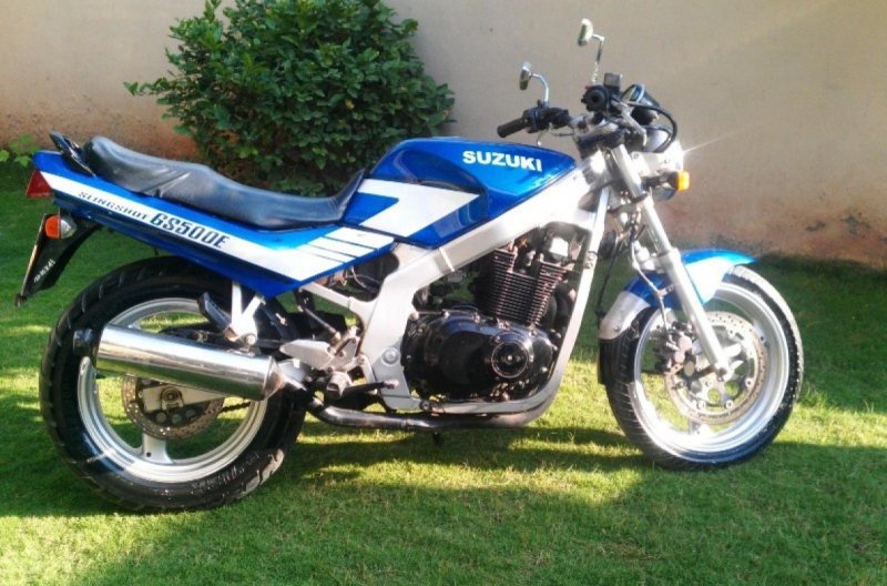 Сузуки GS 500