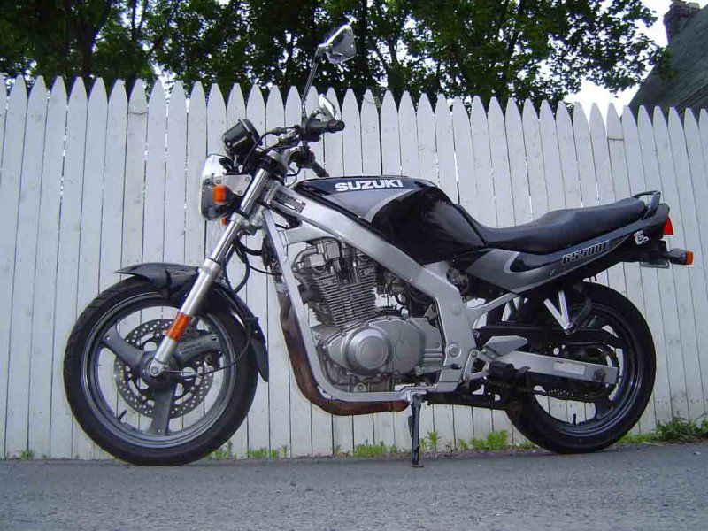 Suzuki gs500e
