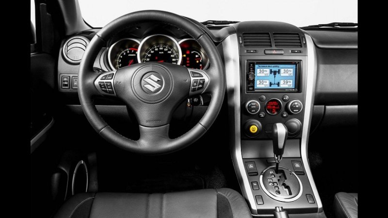Suzuki Grand Vitara 2011 салон