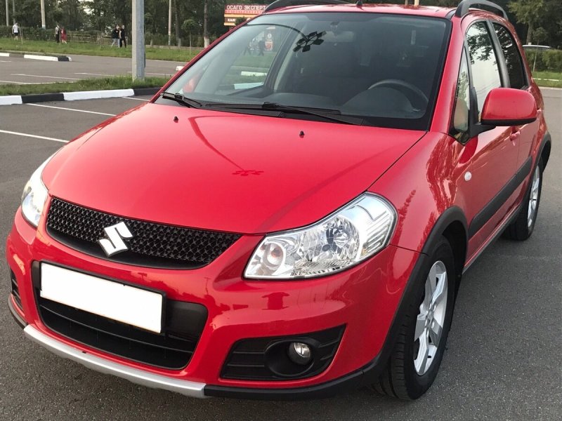 Сузуки sx4 2011 красный