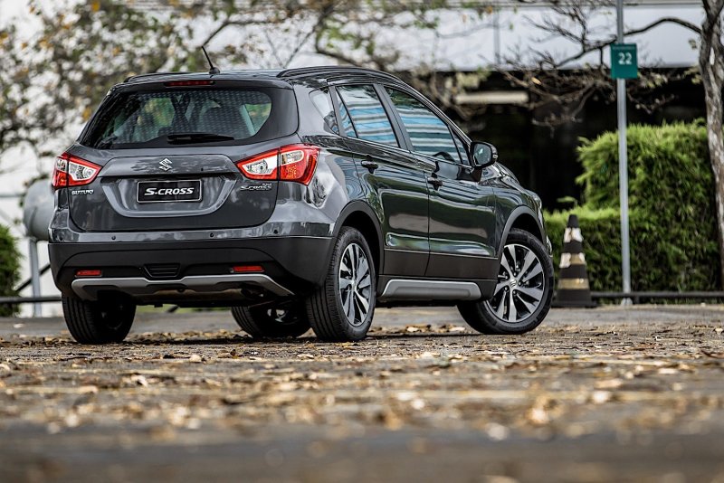 Сузуки sx4 2022