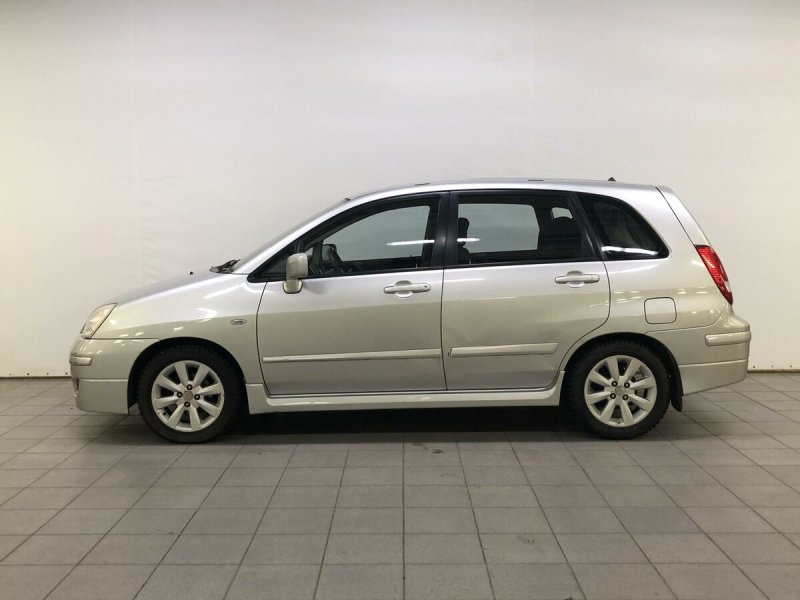 Suzuki Liana 2004 хэтчбек