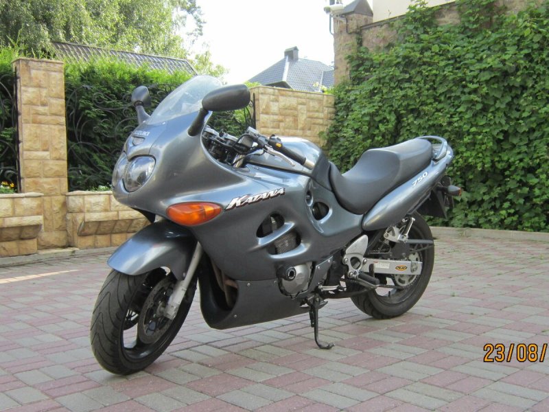 Сузуки катана 750 2003