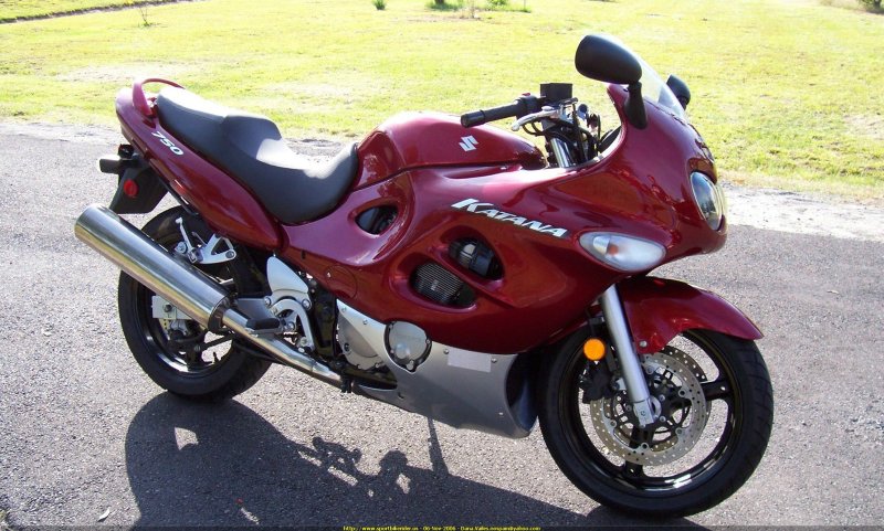 Suzuki gsx750f Katana