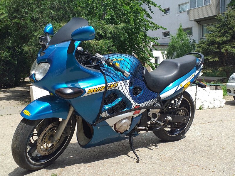 Suzuki GSX s750