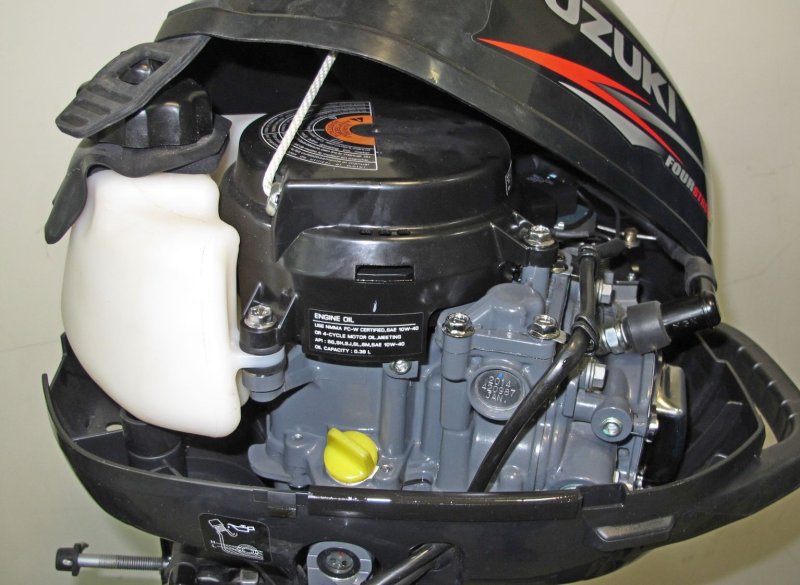 Suzuki DF 2.5