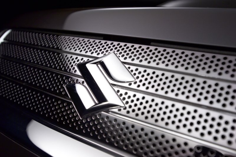 Suzuki logo 2020