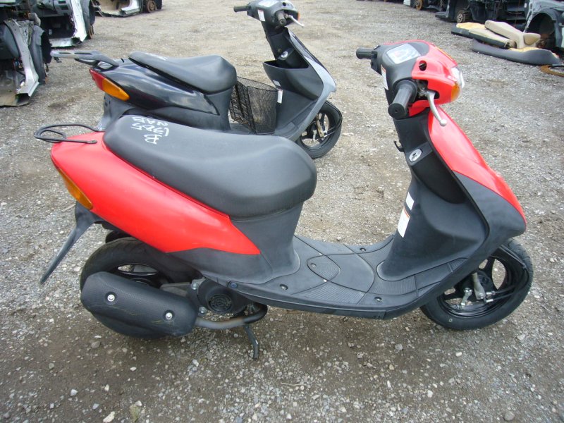 Suzuki Lets