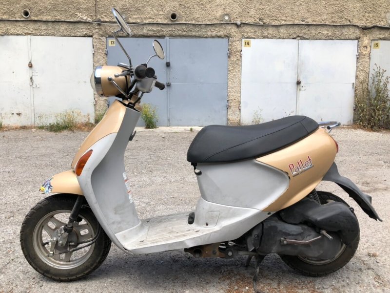 Suzuki Lets 4 Pallet