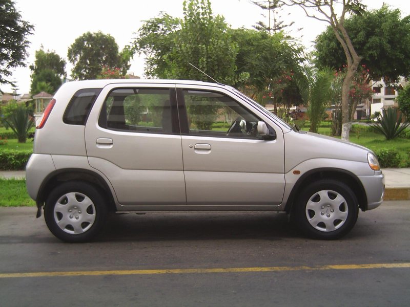 Suzuki 2001