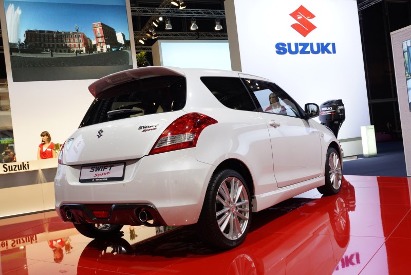 Suzuki Swift 2015 Sport