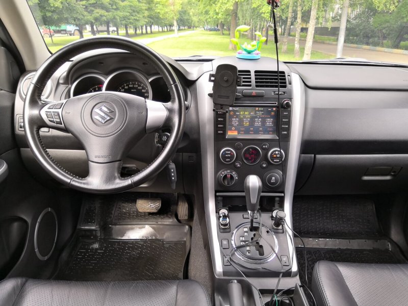 Grand Vitara 2008 салон