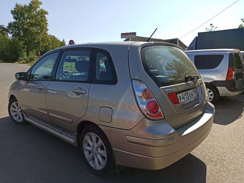 Suzuki Liana 2006