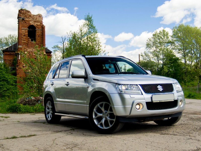 Suzuki Grand Vitara III