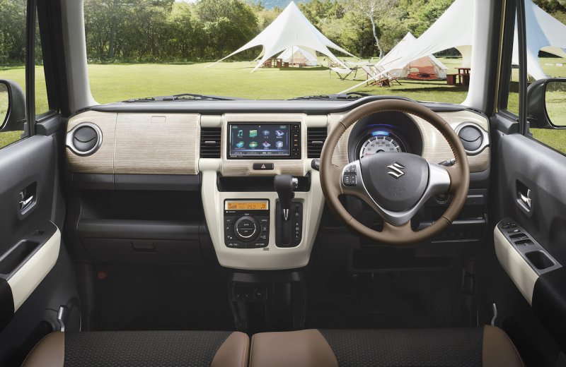 Suzuki Hustler Interior