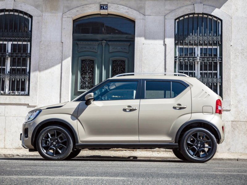 Suzuki Hybrid 2021