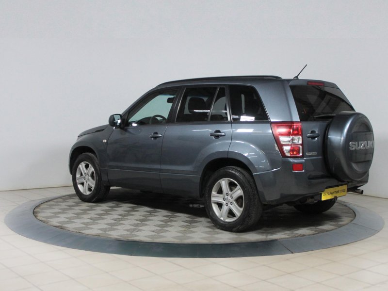 Suzuki Grand Vitara 2007 r17