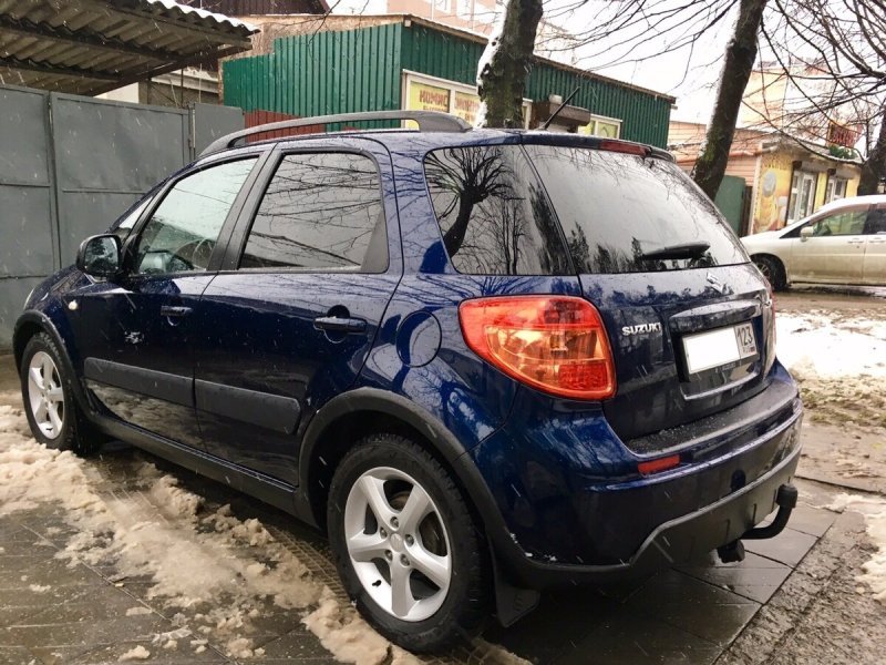Suzuki sx4 2008 голубая