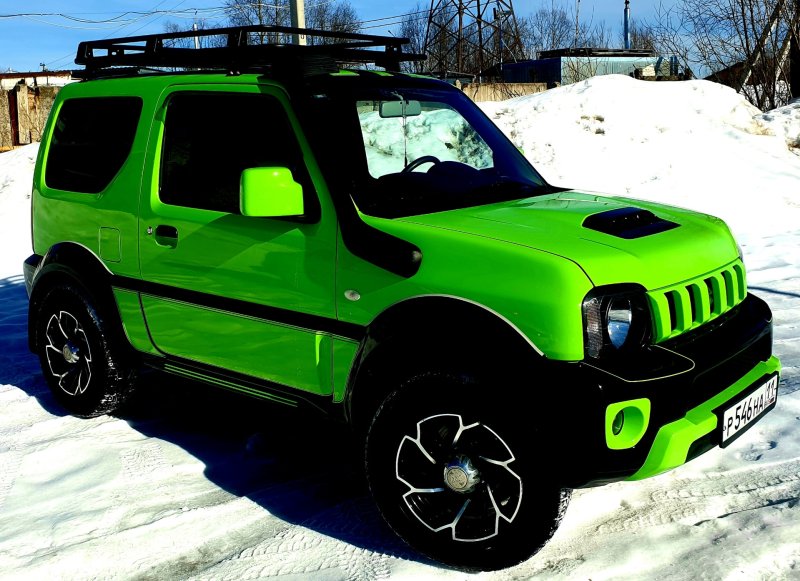 Suzuki Jimny фиолетовый