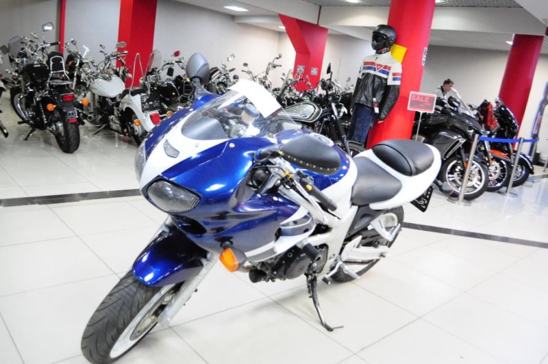 Suzuki SV 400 Sport