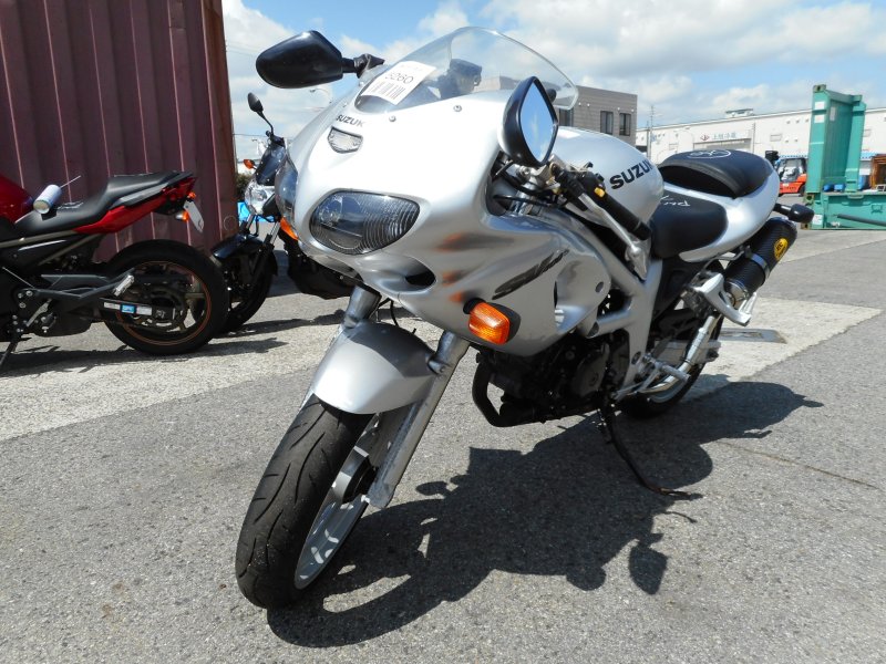 Suzuki sv400s 4