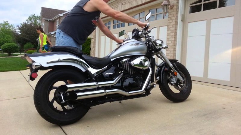 Suzuki Boulevard m50 Dimension