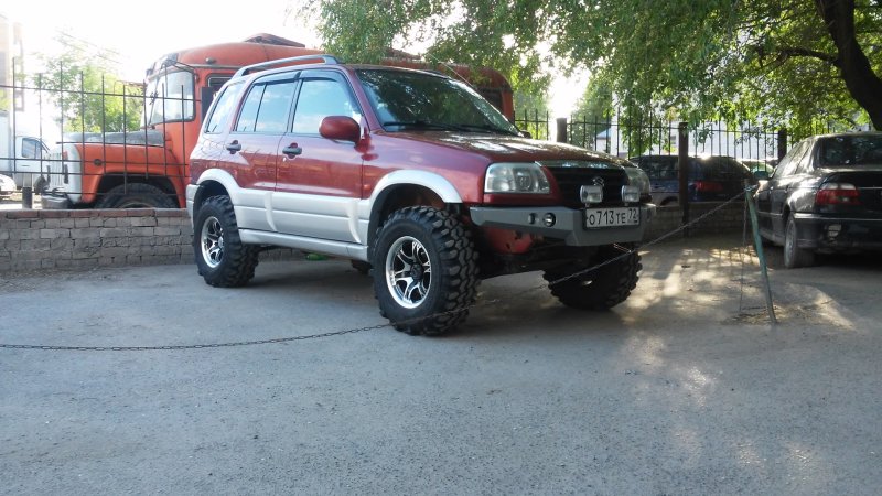 Сузуки Гранд Витара 2003 для бездорожья