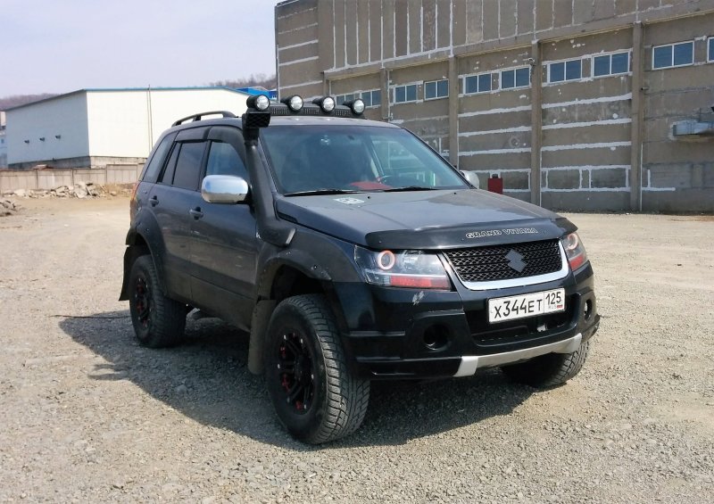 Suzuki Grand Vitara 2008 off Road Tuning